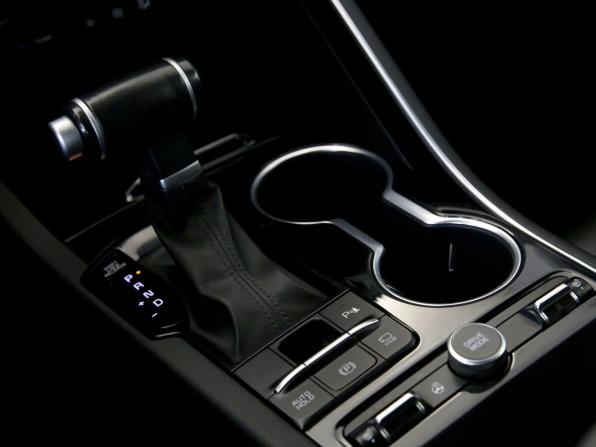 Kia K5 III с пробегом 2020 года, цена 1 975 000 рублей, 93000 км, седан, Автокод Объявления