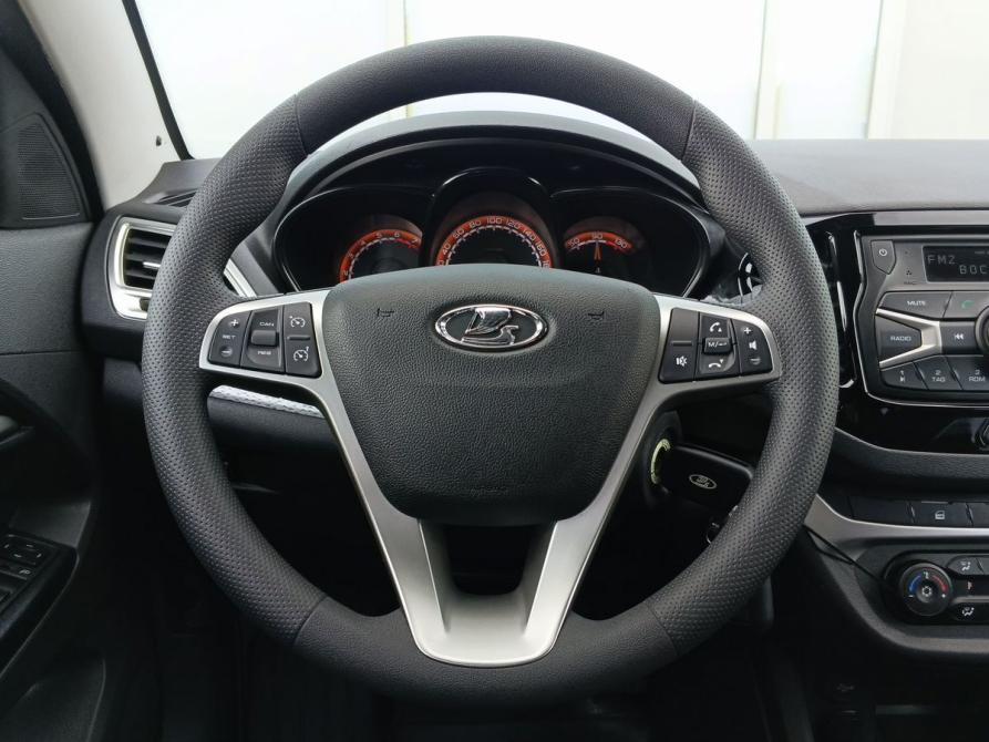 Lada (ВАЗ) Vesta I Москва  - изображение 12