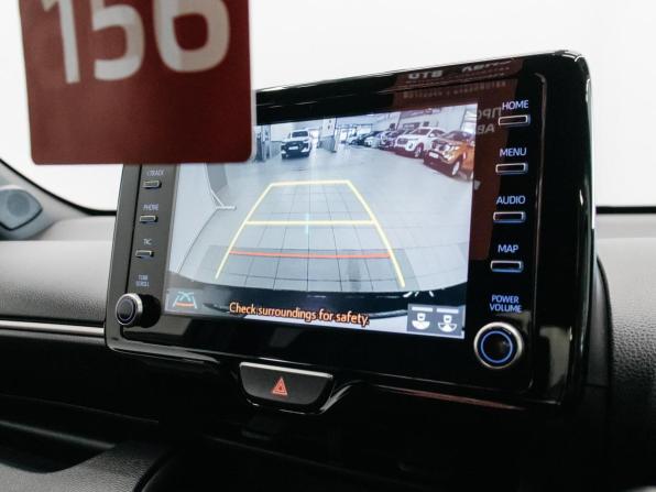 Toyota Yaris IV с пробегом 2020 года, цена 1 500 000 рублей, 37225 км, хэтчбек, Автокод Объявления