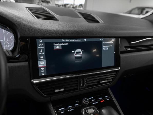 Porsche Cayenne III с пробегом 2018 года, цена 5 600 000 рублей, 105285 км, внедорожник, Автокод Объявления