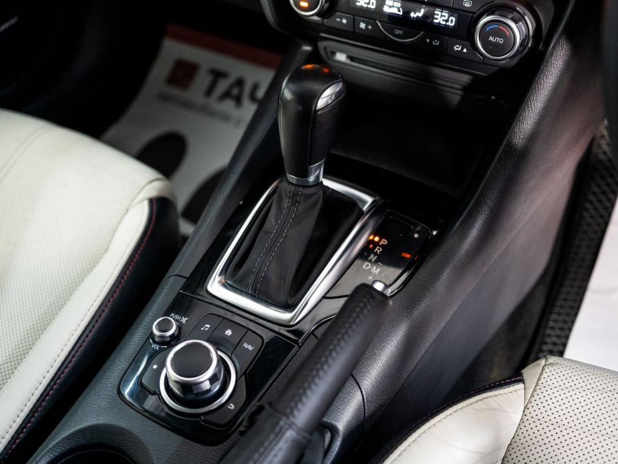 Mazda Axela III Рестайлинг Иркутск  - изображение 16