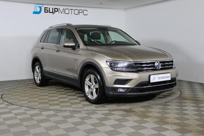 Volkswagen Tiguan II с пробегом 2017 года, цена 2 469 990 рублей, 115337 км, внедорожник, Автокод Объявления