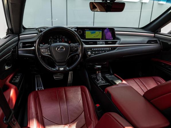 Lexus ES VII с пробегом 2021 года, цена 3 890 000 рублей, 171829 км, седан, Автокод Объявления