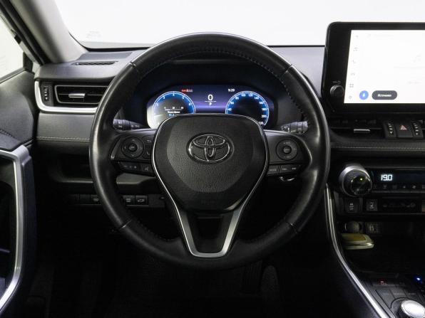 Toyota RAV4 V (XA50) с пробегом 2023 года, цена 3 996 000 рублей, 68047 км, внедорожник, Автокод Объявления