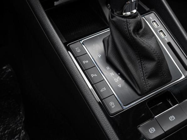 Skoda Superb III Рестайлинг с пробегом 2025 года, цена 3 230 000 рублей, 43 км, лифтбек, Автокод Объявления