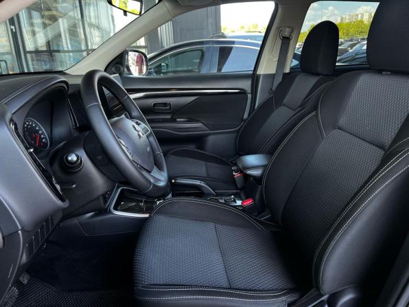 Mitsubishi Outlander III Рестайлинг 3 с пробегом 2019 года, цена 2 050 000 рублей, 150000 км, внедорожник, Автокод Объявления