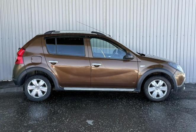 Renault Sandero I с пробегом 2013 года, цена 440 000 рублей, 152823 км, хэтчбек, Автокод Объявления