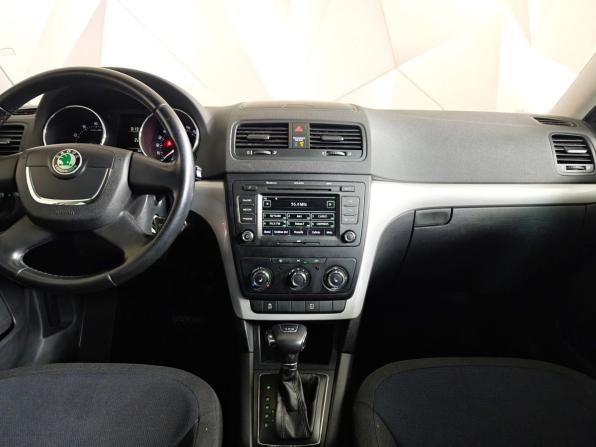 Skoda Yeti I с пробегом 2011 года, цена 633 000 рублей, 145126 км, внедорожник, Автокод Объявления
