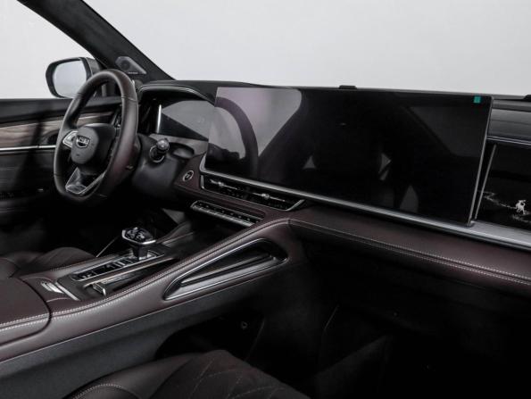 Geely Monjaro I Рестайлинг 2 с пробегом 2025 года, цена 4 100 000 рублей, 13000 км, внедорожник, Автокод Объявления