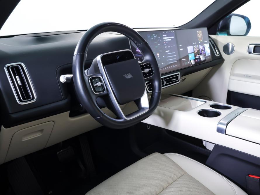 Li Auto (Lixiang) L9 I Москва  - изображение 19
