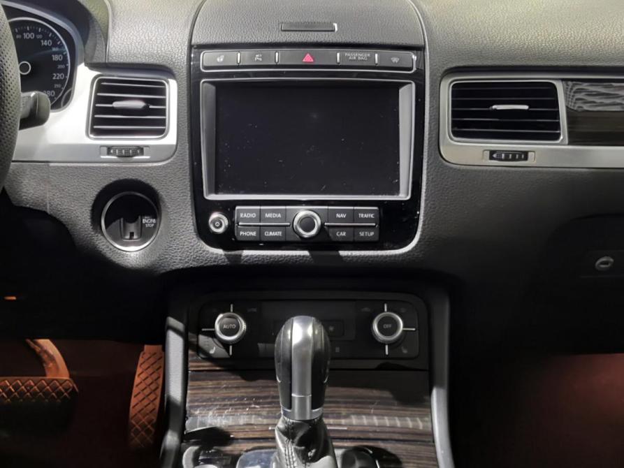 Volkswagen Touareg II Рестайлинг Казань  - изображение 18