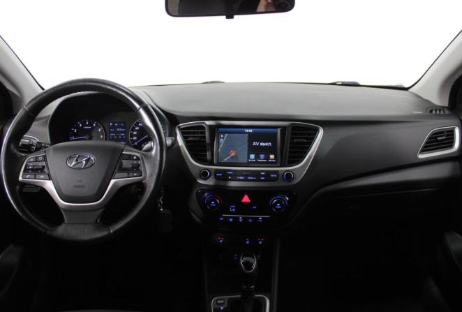 Hyundai Solaris I Рестайлинг с пробегом 2017 года, цена 1 430 000 рублей, 114356 км, седан, Автокод Объявления