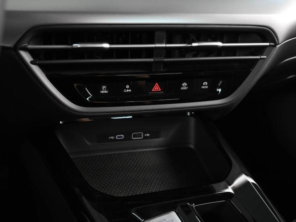 Volkswagen Lamando II с пробегом 2025 года, цена 3 549 000 рублей, 134 км, лифтбек, Автокод Объявления