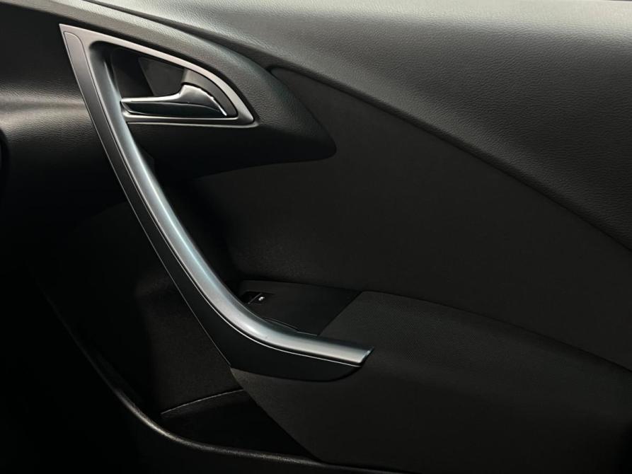 Opel Astra J Рестайлинг Кемерово  - изображение 16