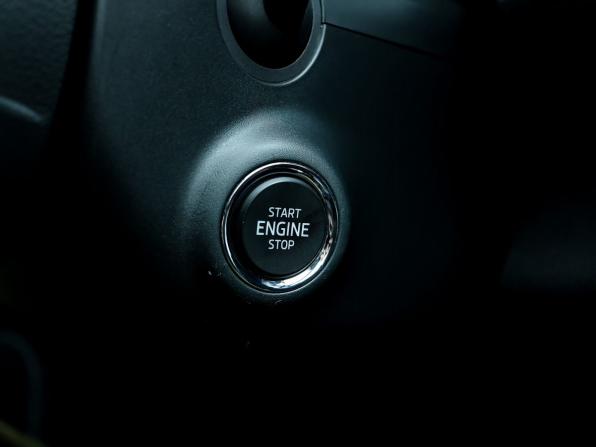 Skoda Karoq I с пробегом 2021 года, цена 2 569 000 рублей, 108411 км, внедорожник, Автокод Объявления