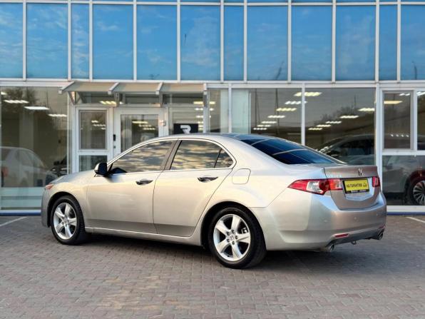 Honda Accord VIII с пробегом 2008 года, цена 890 000 рублей, 303676 км, седан, Автокод Объявления