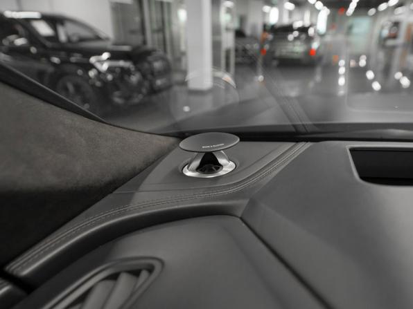 Audi Q8 I (4M) с пробегом 2018 года, цена 6 800 000 рублей, 124703 км, внедорожник, Автокод Объявления