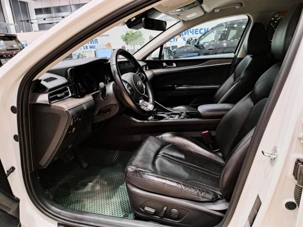 Kia K5 III с пробегом 2021 года, цена 2 399 000 рублей, 93162 км, седан, Автокод Объявления