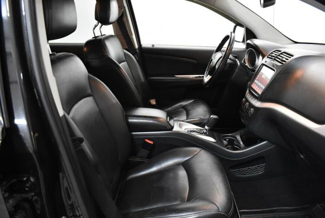 Dodge Journey I Рестайлинг с пробегом 2012 года, цена 1 030 000 рублей, 286056 км, внедорожник, Автокод Объявления
