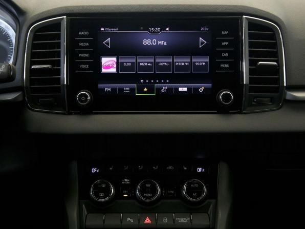 Skoda Karoq I с пробегом 2022 года, цена 2 650 000 рублей, 62845 км, внедорожник, Автокод Объявления