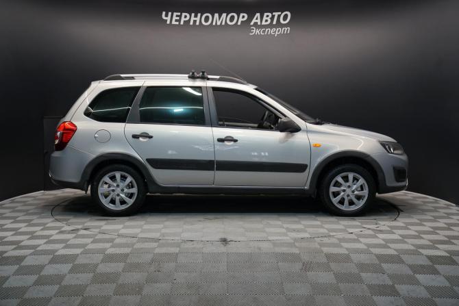 Lada (ВАЗ) Kalina II с пробегом 2017 года, цена 699 000 рублей, 134000 км, универсал, Автокод Объявления