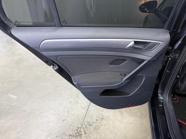 Volkswagen Golf VII с пробегом 2013 года, цена 997 000 рублей, 160482 км, хэтчбек, Автокод Объявления