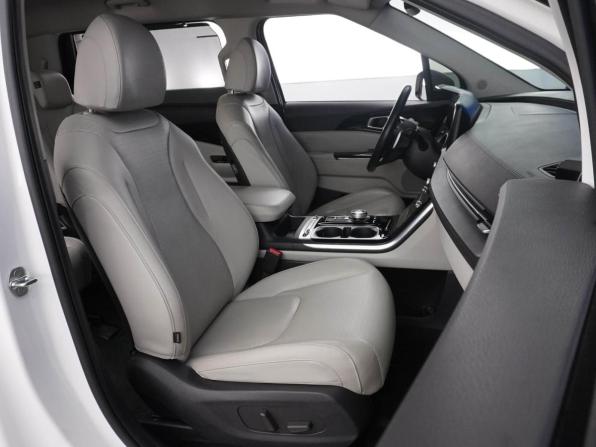 Kia Carnival IV с пробегом 2021 года, цена 3 999 050 рублей, 100746 км, минивэн, Автокод Объявления