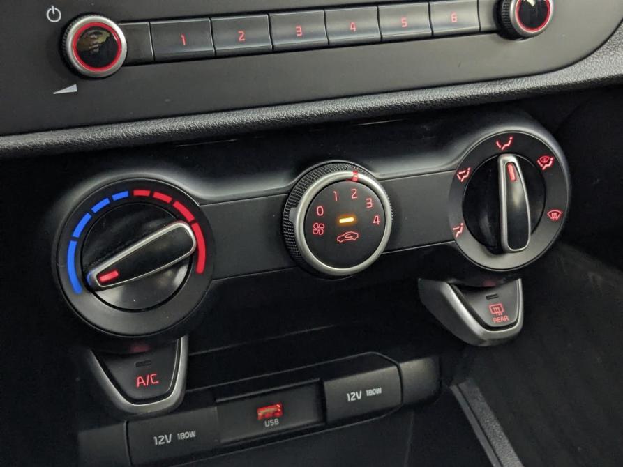 Kia Rio IV Рестайлинг Москва  - изображение 21