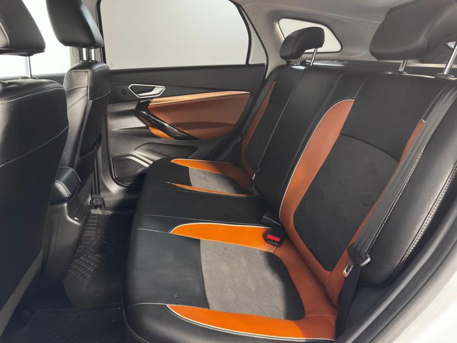 Lada (ВАЗ) Vesta I Рестайлинг (NG) Великий Новгород  - изображение 12