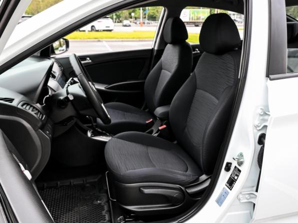 Hyundai Solaris I Рестайлинг с пробегом 2015 года, цена 1 120 000 рублей, 125628 км, седан, Автокод Объявления