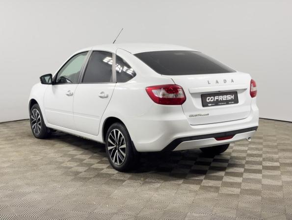 Lada (ВАЗ) Granta I Рестайлинг с пробегом 2024 года, цена 899 900 рублей, 37820 км, лифтбек, Автокод Объявления