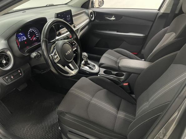 Kia Cerato IV Рестайлинг с пробегом 2021 года, цена 2 000 000 рублей, 105092 км, седан, Автокод Объявления