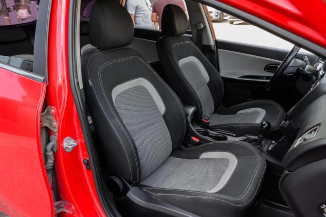 Kia Ceed II Рестайлинг с пробегом 2015 года, цена 1 049 000 рублей, 135000 км, универсал, Автокод Объявления