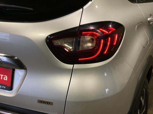 Renault Kaptur I с пробегом 2017 года, цена 1 580 000 рублей, 98679 км, внедорожник, Автокод Объявления