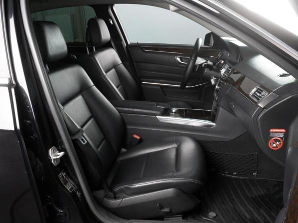 Mercedes-Benz E-Класс IV (W212 S212 C207) Рестайлинг с пробегом 2013 года, цена 1 999 000 рублей, 237437 км, седан, Автокод Объявления