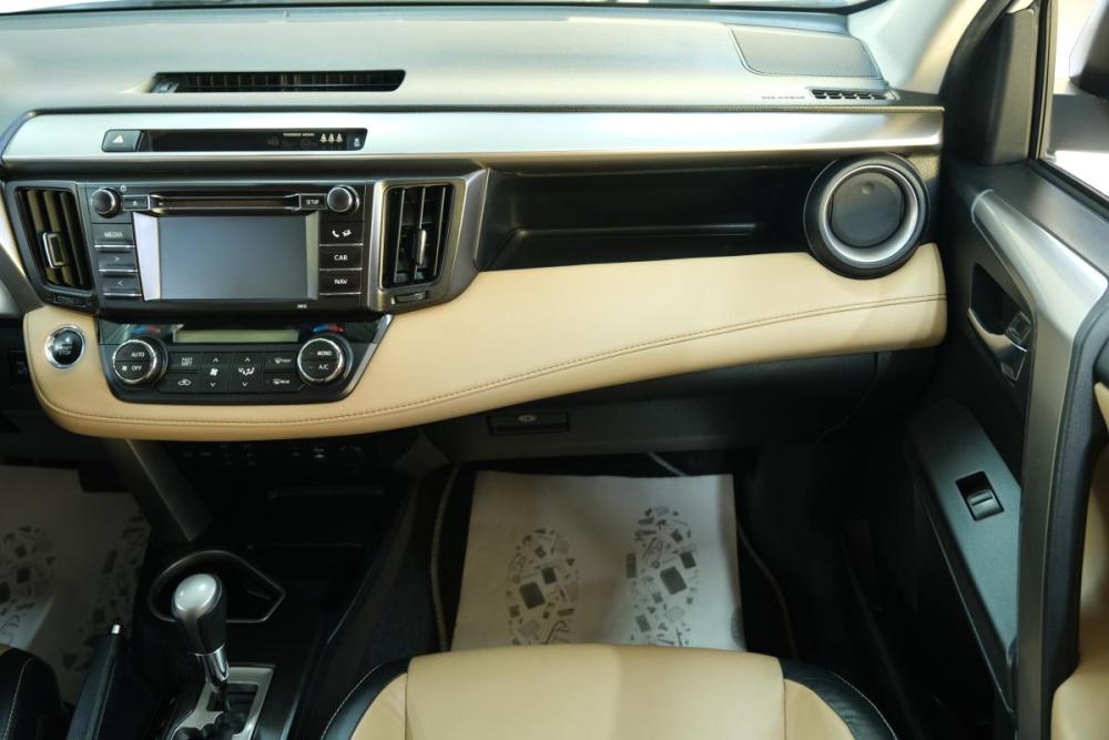 Toyota RAV4 IV (XA40) Рестайлинг Омск  - изображение 19