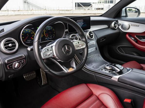 Mercedes-Benz C-Класс IV (W205) Рестайлинг с пробегом 2018 года, цена 3 188 000 рублей, 95000 км, купе, Автокод Объявления