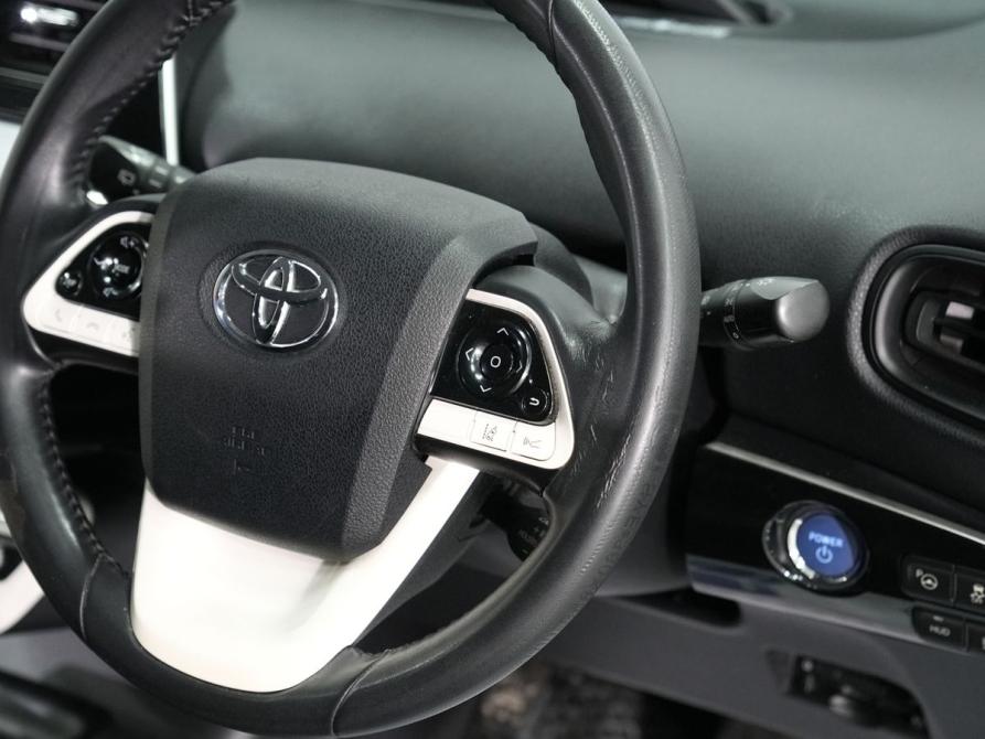 Toyota Prius IV (XW50) Новосибирск  - изображение 20