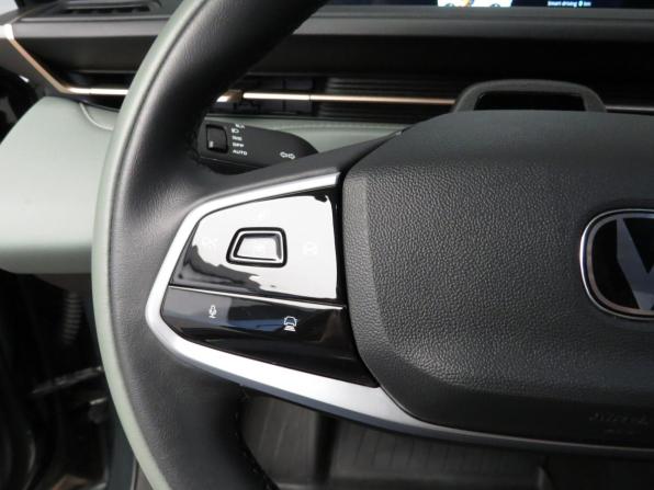 Changan Lamore с пробегом 2023 года, цена 1 970 000 рублей, 18702 км, седан, Автокод Объявления