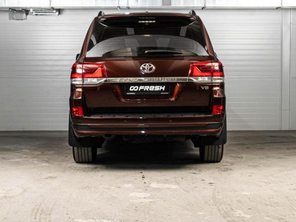 Toyota Land Cruiser 200 Series Рестайлинг 2 с пробегом 2017 года, цена 5 249 000 рублей, 173662 км, внедорожник, Автокод Объявления