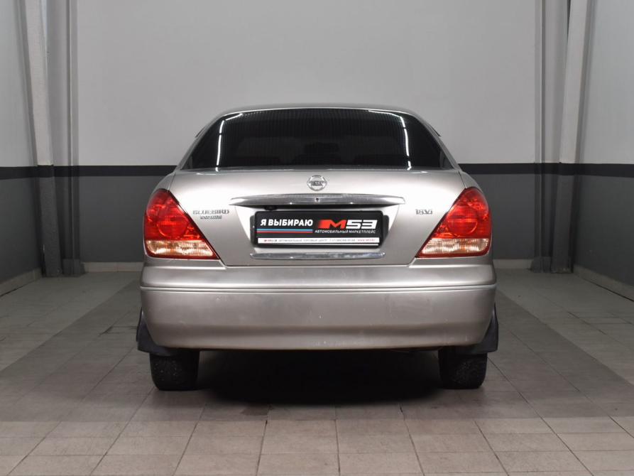 Nissan Bluebird Sylphy I (G10) Кемерово  - изображение 3