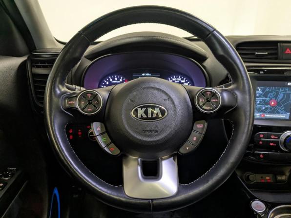 Kia Soul II Рестайлинг с пробегом 2018 года, цена 1 750 000 рублей, 74709 км, хэтчбек, Автокод Объявления
