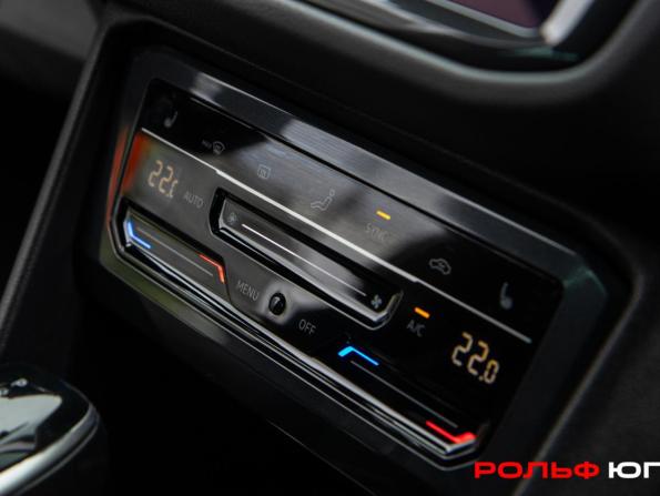 Volkswagen Tiguan II Рестайлинг с пробегом 2021 года, цена 2 913 000 рублей, 123232 км, внедорожник, Автокод Объявления