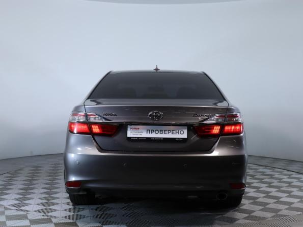 Toyota Camry VII (XV50) Рестайлинг с пробегом 2015 года, цена 1 890 000 рублей, 195630 км, седан, Автокод Объявления