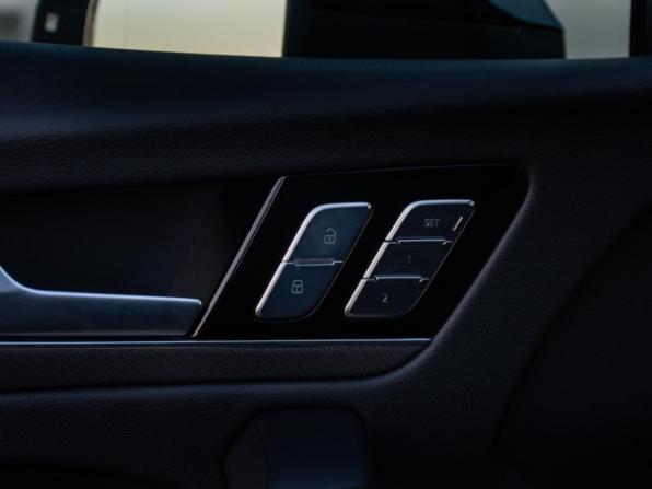 Audi Q5 II (FY) Рестайлинг с пробегом 2024 года, цена 5 698 000 рублей, 8681 км, внедорожник, Автокод Объявления