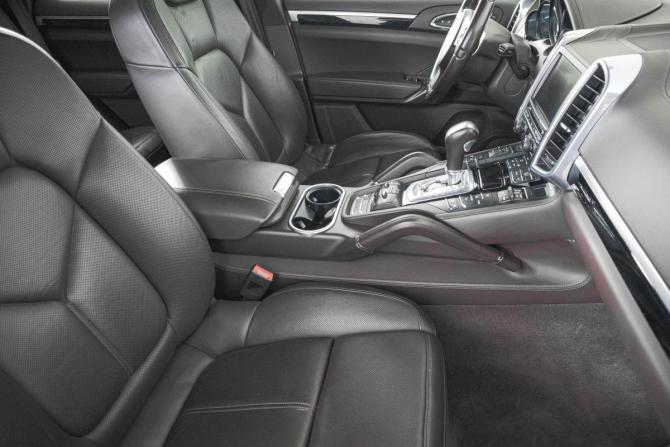 Porsche Cayenne II Рестайлинг (958) с пробегом 2014 года, цена 3 349 000 рублей, 127000 км, внедорожник, Автокод Объявления