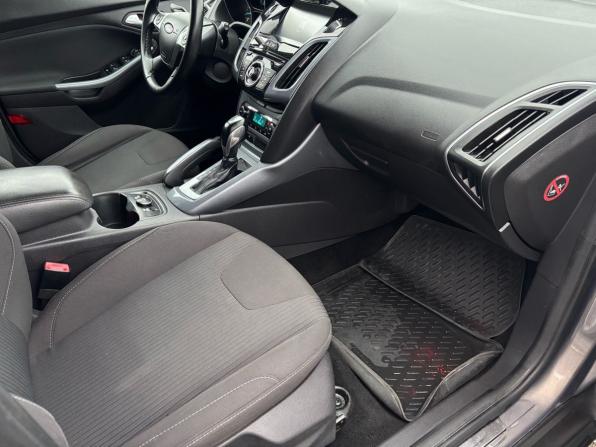 Ford Focus III с пробегом 2011 года, цена 637 500 рублей, 203000 км, хэтчбек, Автокод Объявления