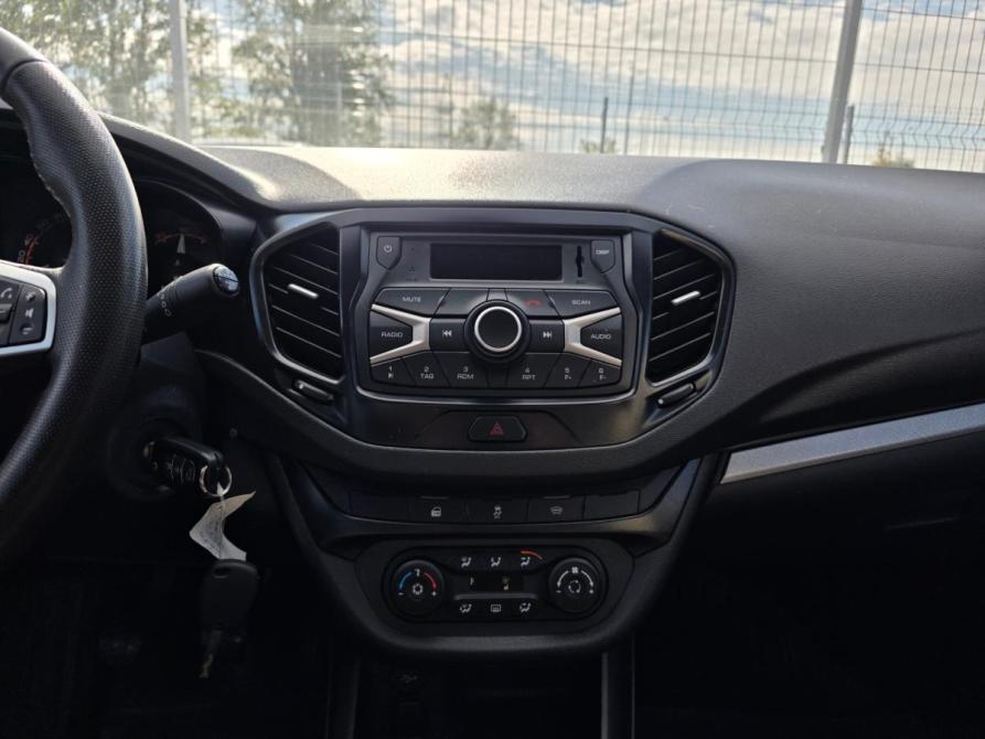 Lada (ВАЗ) Vesta I Ростов-на-Дону  - изображение 12