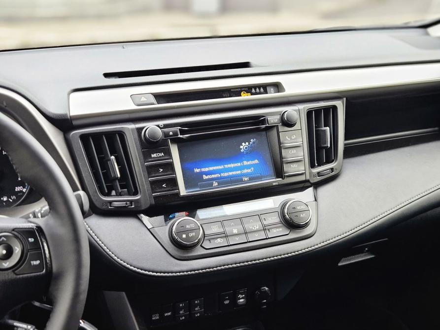 Toyota RAV4 IV (XA40) Рестайлинг Санкт-Петербург  - изображение 18