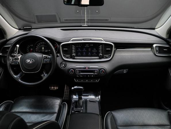 Kia Sorento III Prime Рестайлинг с пробегом 2018 года, цена 2 995 000 рублей, 118664 км, внедорожник, Автокод Объявления